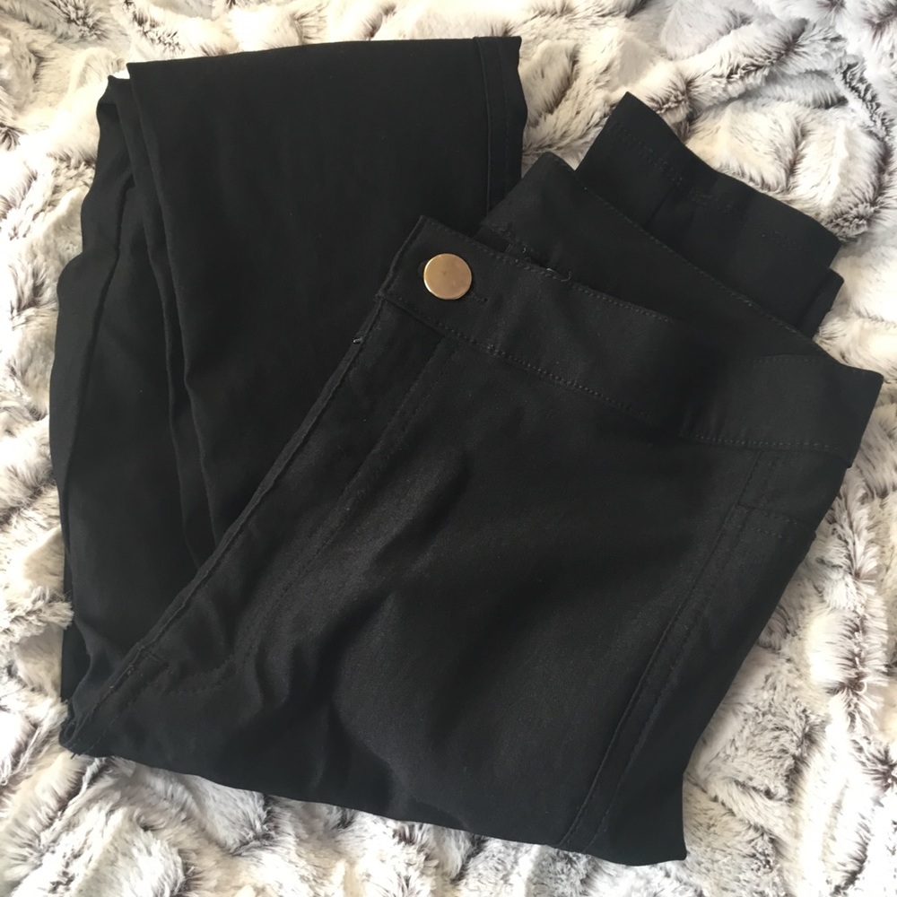 High waisted black skinny pants